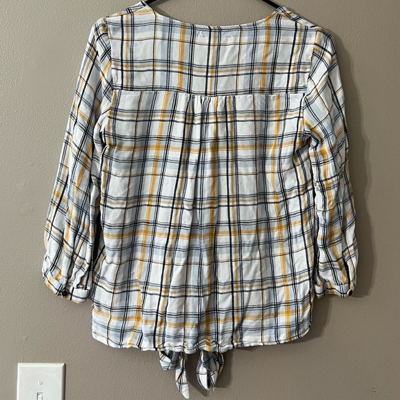 Maurices Women Long Sleeve Top White Yellow Plaid Tie Front Button Up - XS - Picture 7 of 15